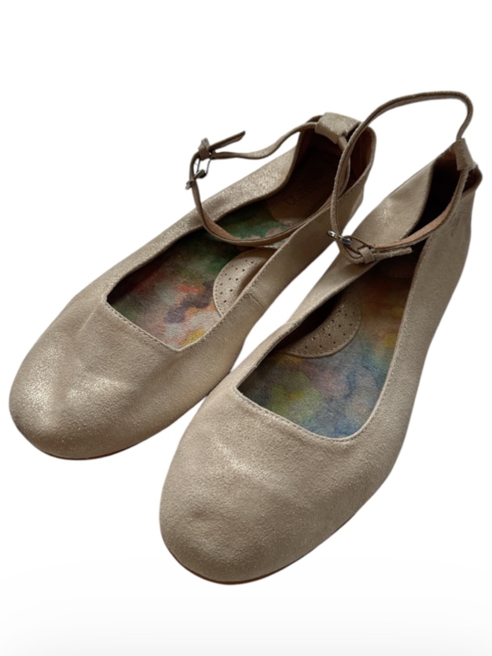 Born Women's gold Leather straps ballet Flats Sz 7.5